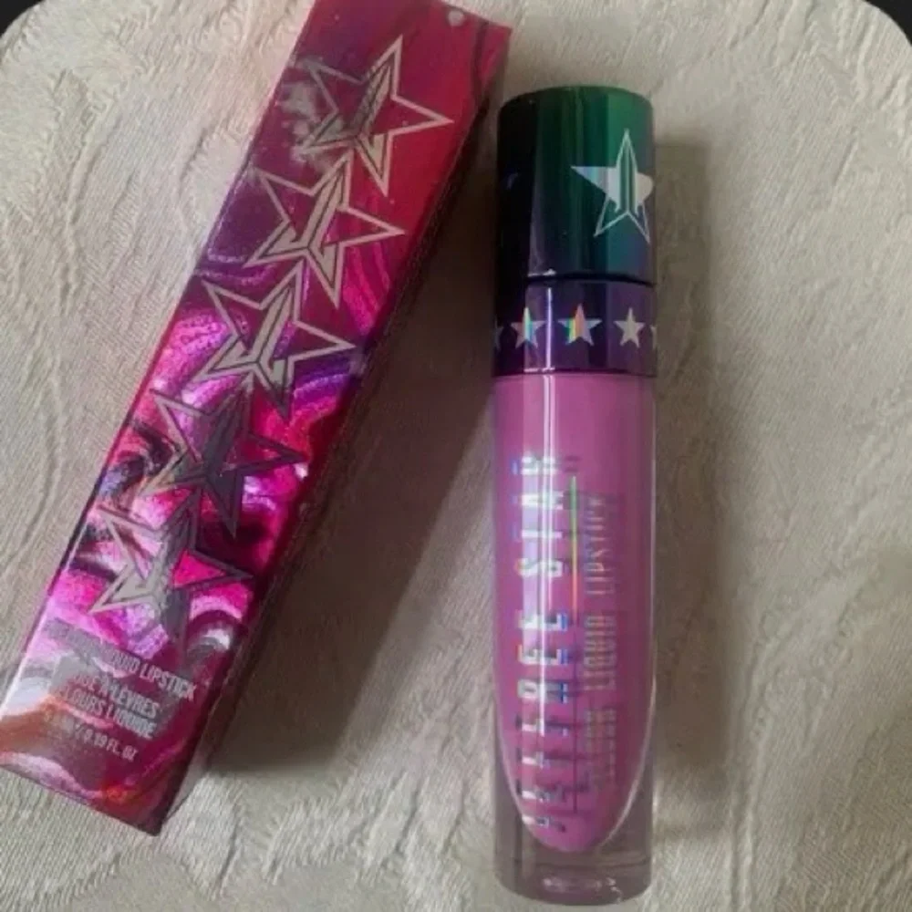 Jeffree BEARDED LADY Matte Lipstick - Pink Shade